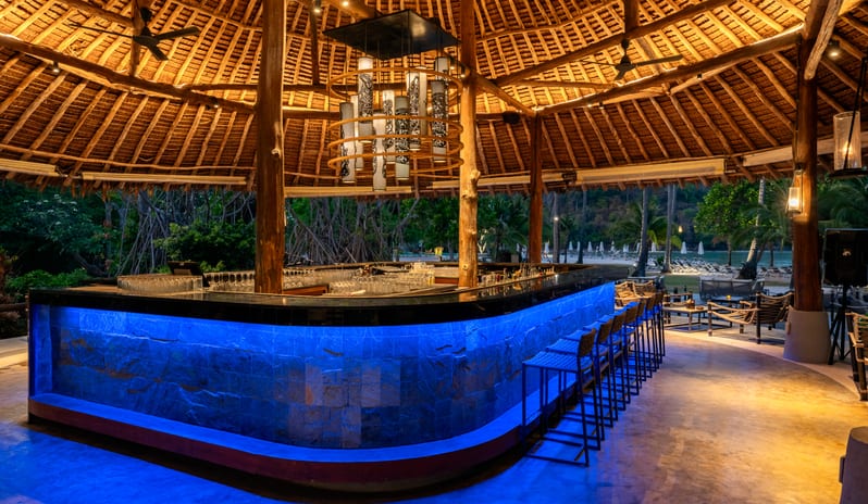 SAii PhiPhi Island Village Food Beverage Api Restaurant Bar